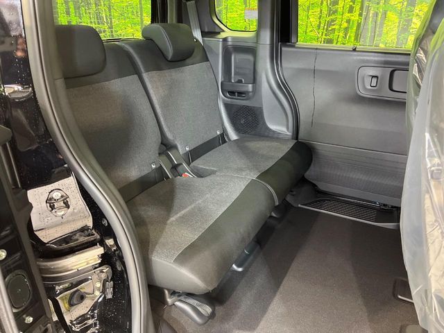 HONDA N BOX CUSTOM 2025 Image 31