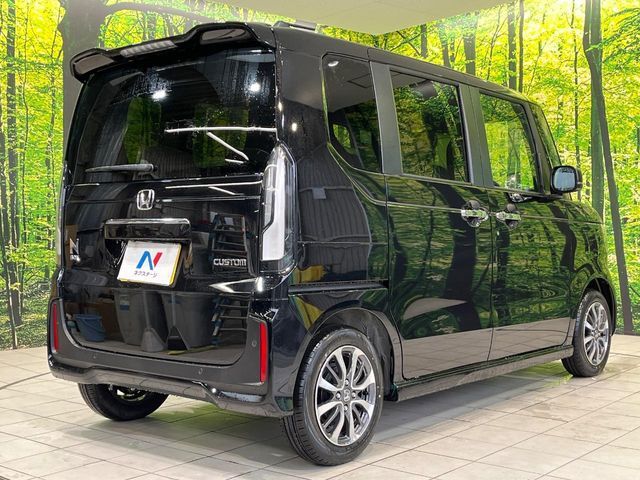 HONDA N BOX CUSTOM 2025 Image 31