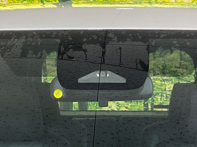 TOYOTA VOXY 2022 Image 31