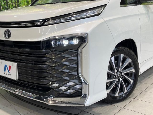 TOYOTA VOXY 2022 Image 31