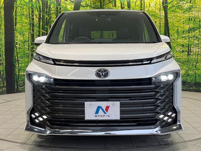 TOYOTA VOXY 2022 Image 31