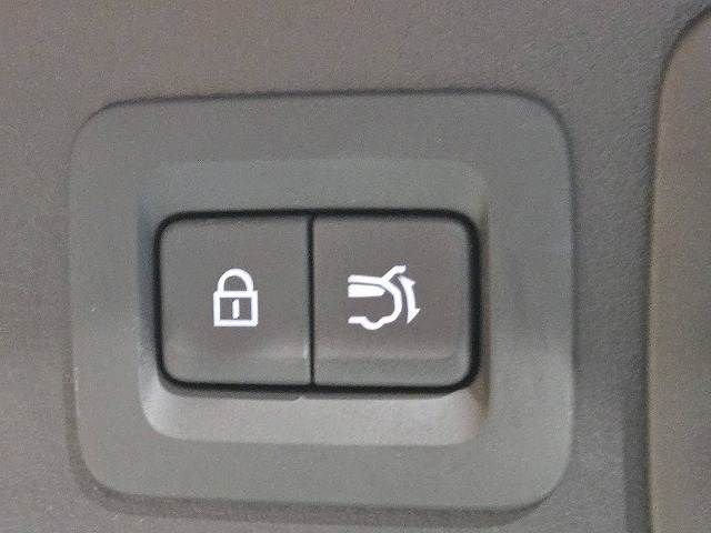 MAZDA CX-30 2022 Image 31