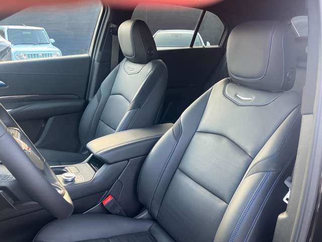 CADILLAC XT4 2025 Image 31