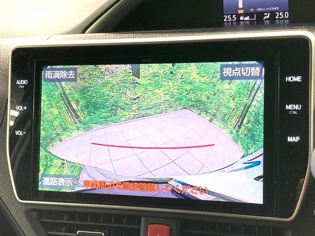 TOYOTA VOXY HYBRID 2019 Image 31