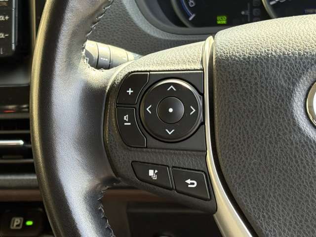 TOYOTA ESQUIRE HYBRID 2015 Image 31