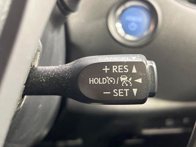 TOYOTA C-HR 2017 Image 31