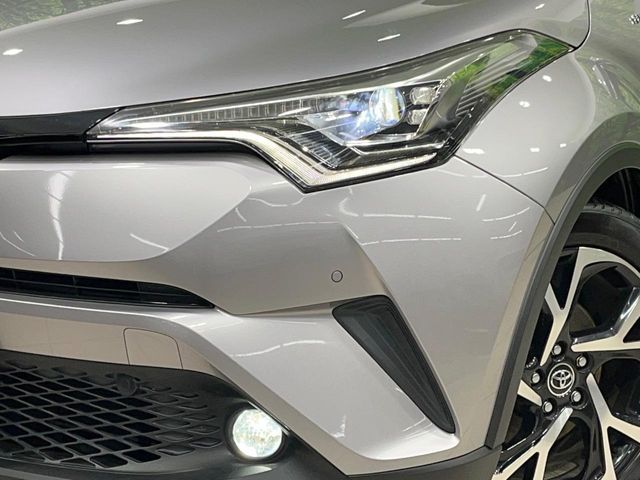 TOYOTA C-HR 2017 Image 31