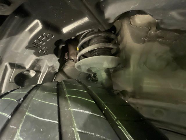 TOYOTA C-HR 2017 Image 31