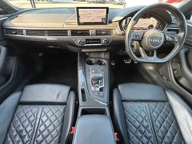 AUDI S5 2019 Image 31