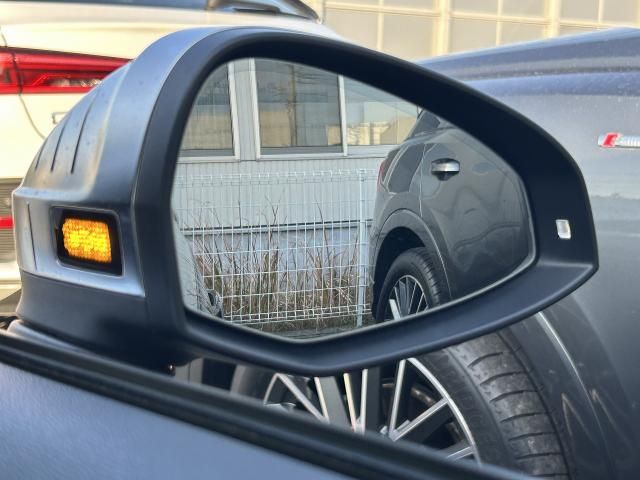 AUDI S5 2019 Image 31