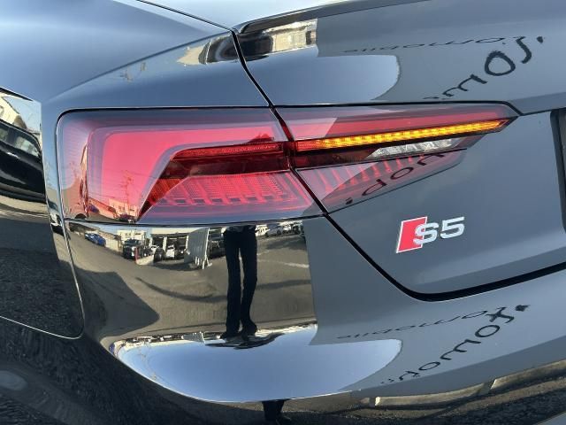AUDI S5 2019 Image 31