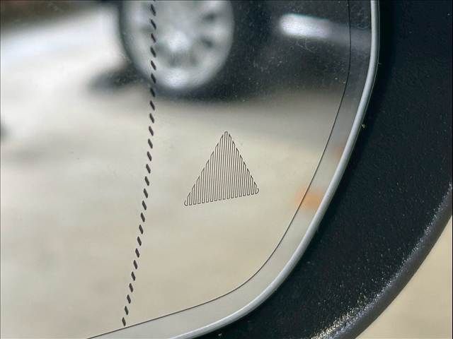 MERCEDES BENZ GLB 2020 Image 31