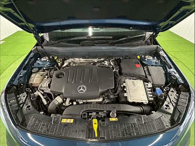 MERCEDES BENZ GLB 2020 Image 31