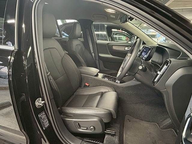 VOLVO XC40 2025 Image 31