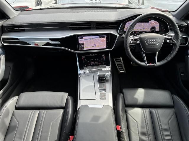 AUDI A6 AVANT 2021 Image 31