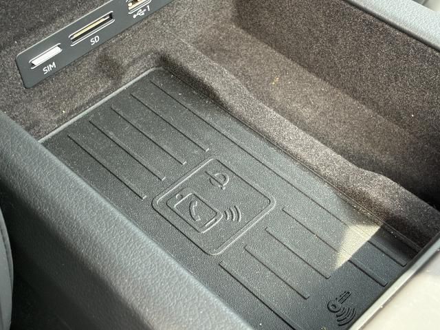 AUDI A6 AVANT 2021 Image 31