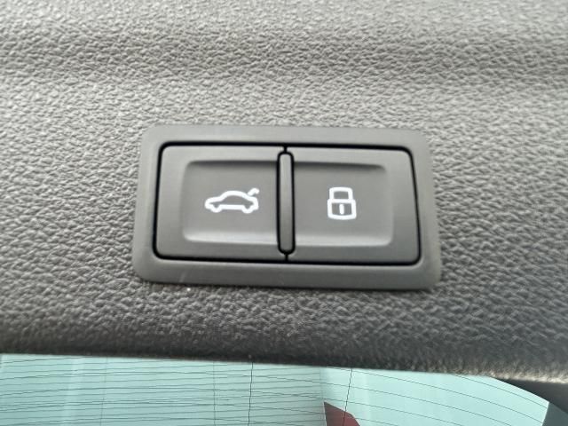 AUDI A6 AVANT 2021 Image 31