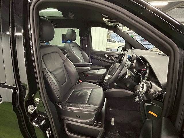 MERCEDES BENZ V CLAS 2021 Image 31