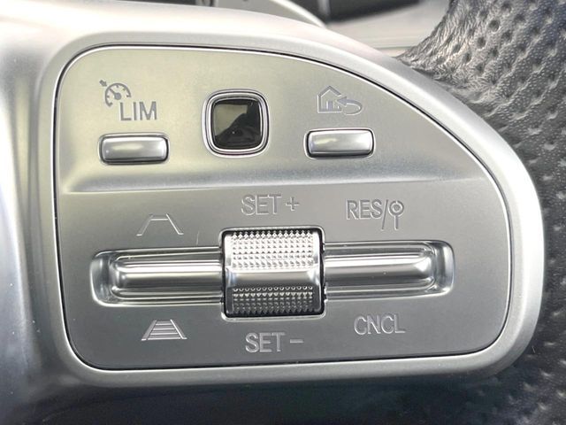 MERCEDES BENZ CLS CL 2018 Image 31