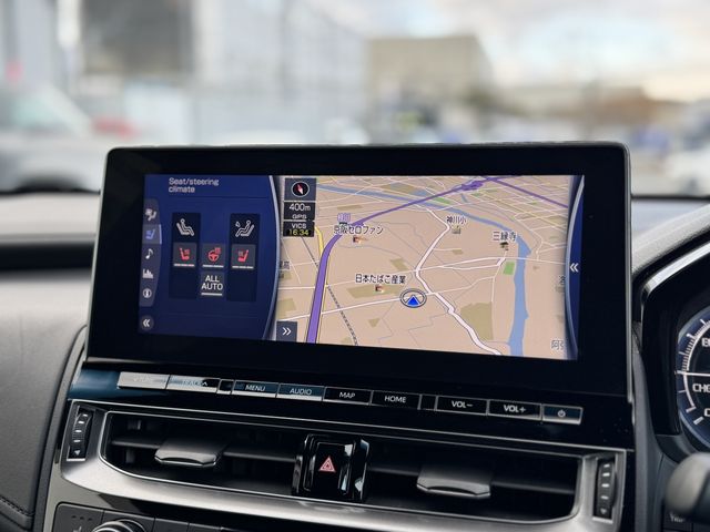 TOYOTA CROWN SEDAN HYBRID 2022 Image 31