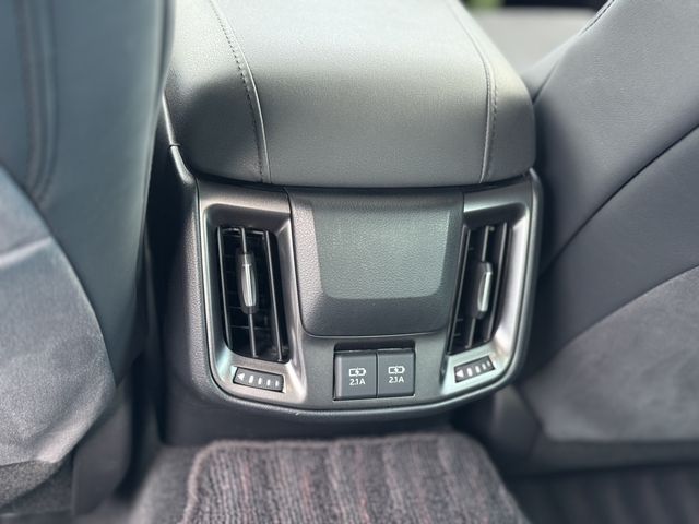 TOYOTA CROWN SEDAN HYBRID 2022 Image 31