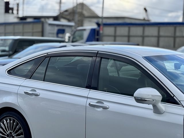 TOYOTA CROWN SEDAN HYBRID 2022 Image 31