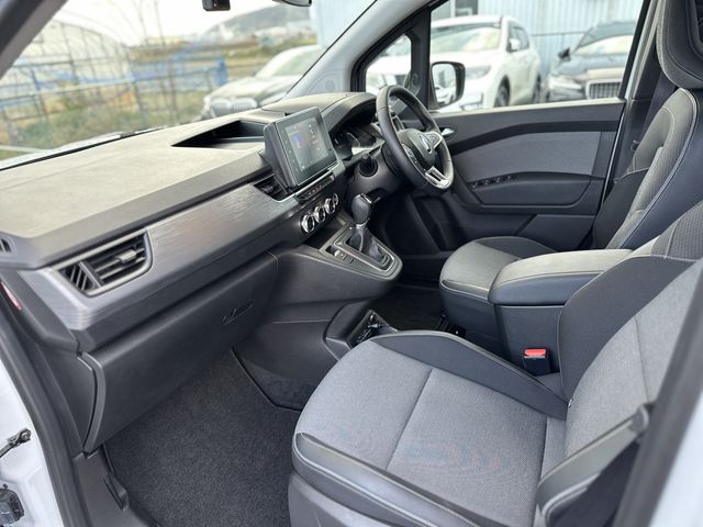 RENAULT KANGOO 2024 Image 31