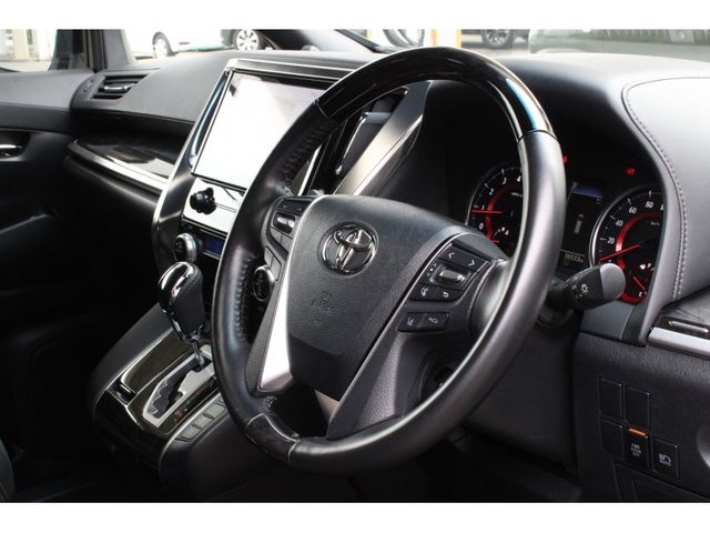 TOYOTA ALPHARD 2021 Image 31