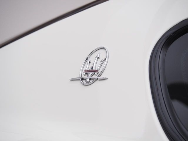 MASERATI GRANTURISMO 2019 Image 31