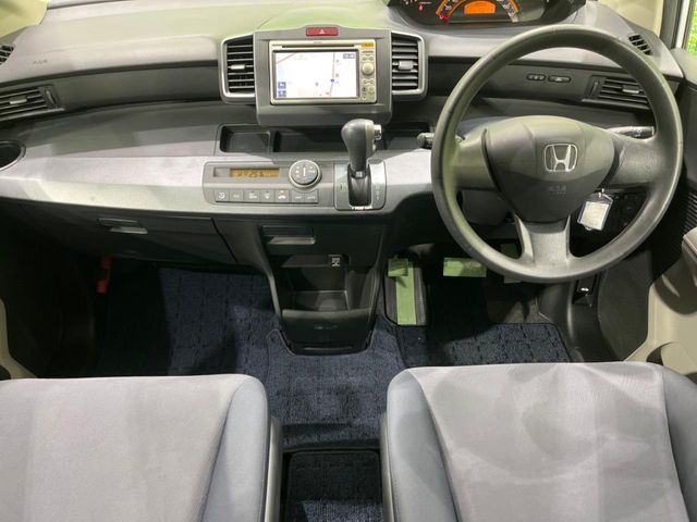 HONDA FREED 4WD 2010 Image 31