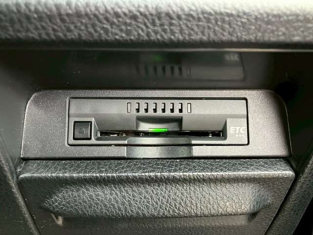 TOYOTA VOXY 2019 Image 31