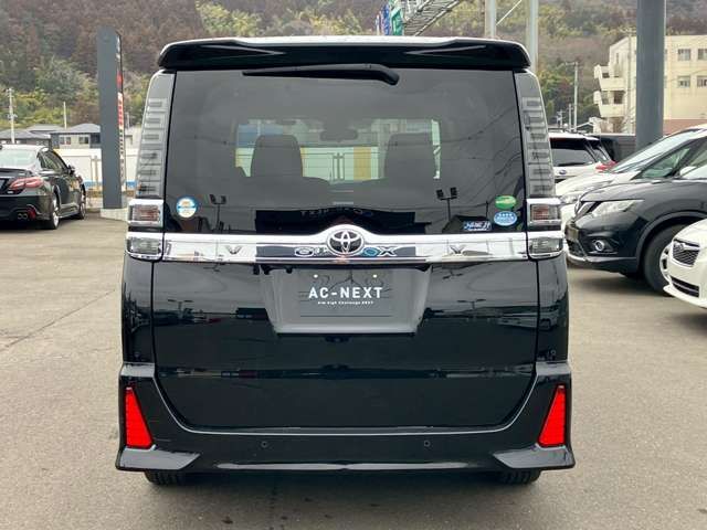 TOYOTA VOXY 2019 Image 31
