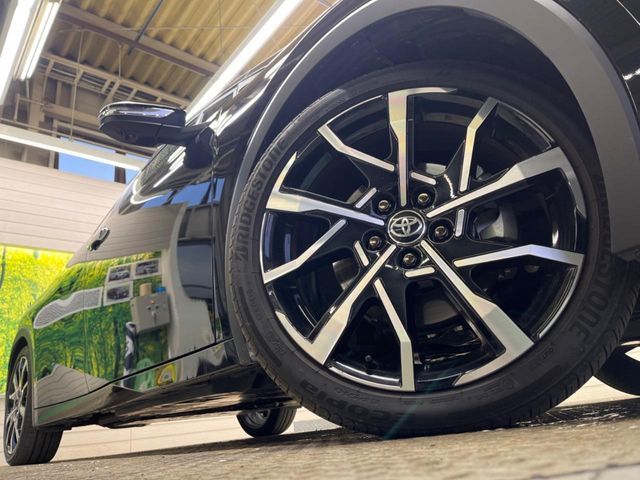 TOYOTA PRIUS PHV 2025 Image 31