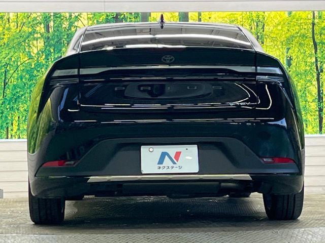 TOYOTA PRIUS PHV 2025 Image 31