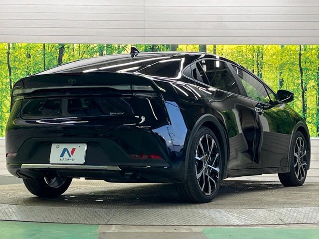 TOYOTA PRIUS PHV 2025 Image 31