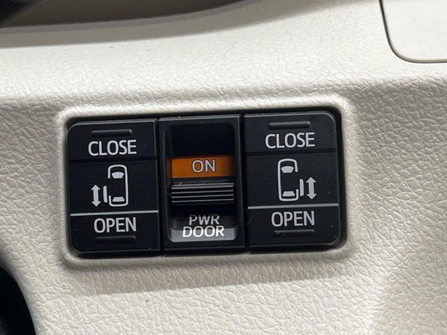 TOYOTA SIENTA 2017 Image 31