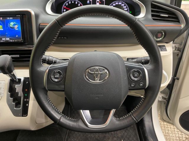 TOYOTA SIENTA 2017 Image 31