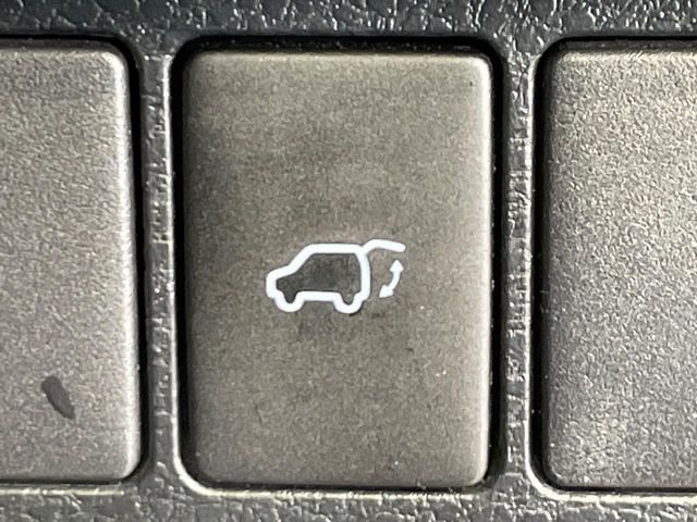 TOYOTA HARRIER 2WD 2015 Image 31