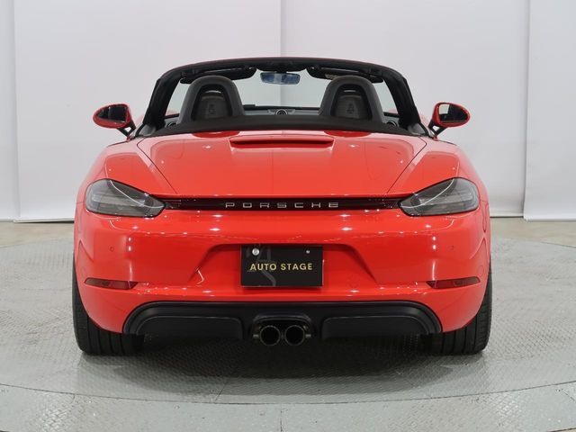 PORSCHE 718BOXSTER 2018 Image 31