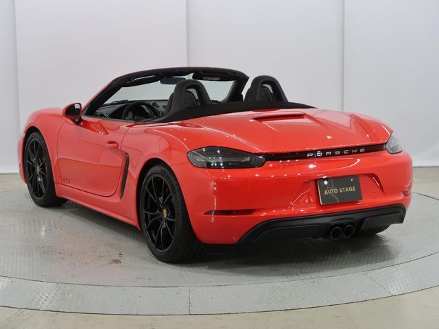 PORSCHE 718BOXSTER 2018 Image 31