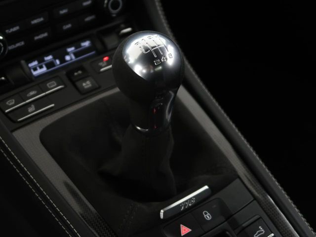 PORSCHE 718BOXSTER 2018 Image 31