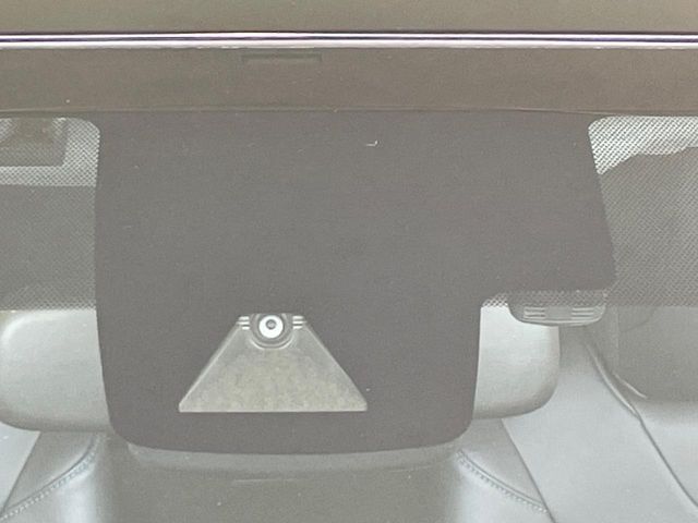TOYOTA PRIUS 2018 Image 31