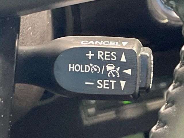 TOYOTA PRIUS 2018 Image 31