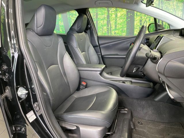 TOYOTA PRIUS 2018 Image 31