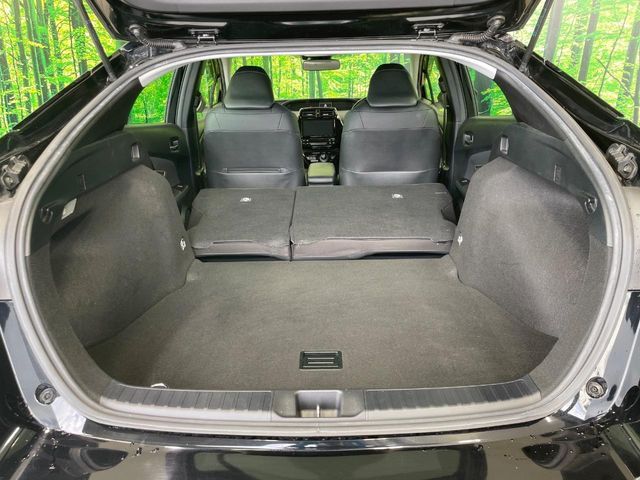 TOYOTA PRIUS 2018 Image 31