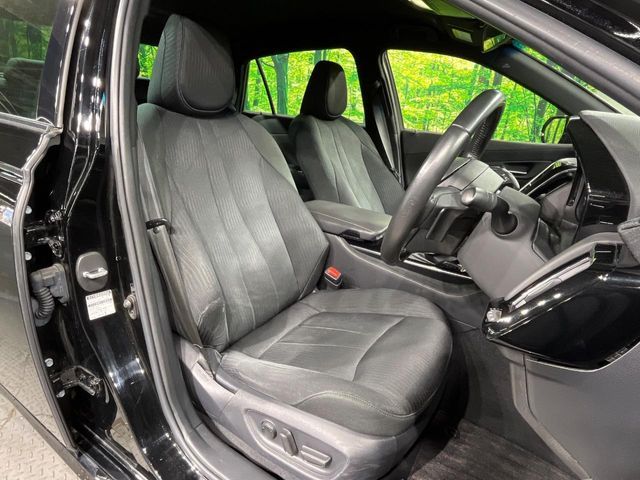 TOYOTA CROWN SEDAN HYBRID 2018 Image 31