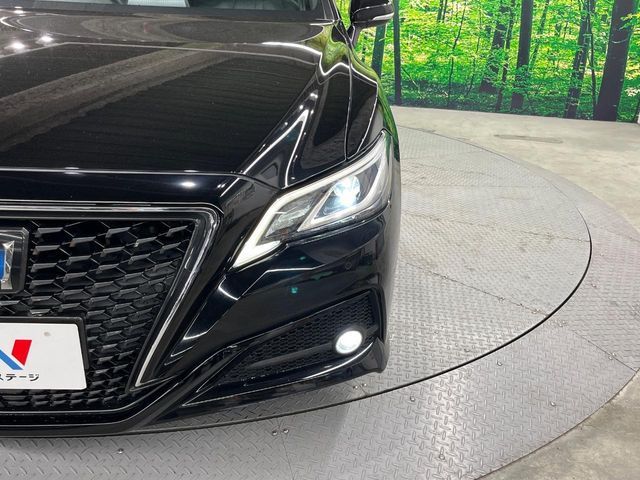 TOYOTA CROWN SEDAN HYBRID 2018 Image 31