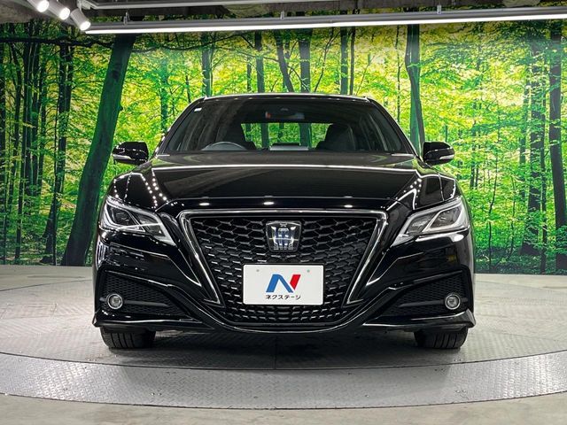 TOYOTA CROWN SEDAN HYBRID 2018 Image 31