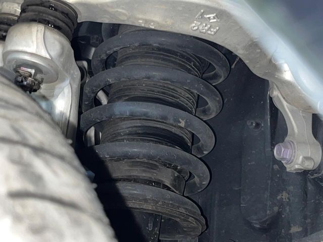 TOYOTA CROWN SEDAN HYBRID 2018 Image 31