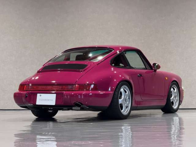 PORSCHE 911 1992 Image 31